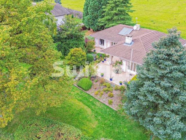 Maison de luxe en vente à Sauverny, France