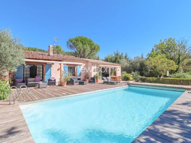 Maison de luxe en vente à Seillans, Provence Alpes Côte d'Azur