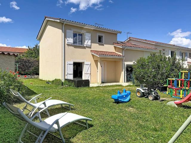 Maison de luxe en vente à Vaugneray, France
