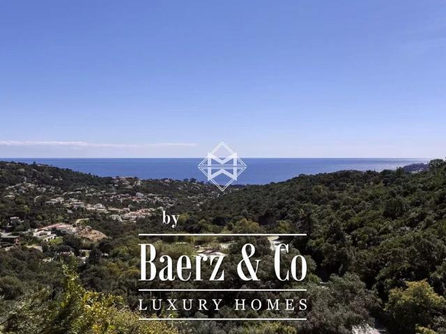Maison de luxe en vente à 83240, Cavalaire sur Mer, Provence Alpes Côte d'Azur
