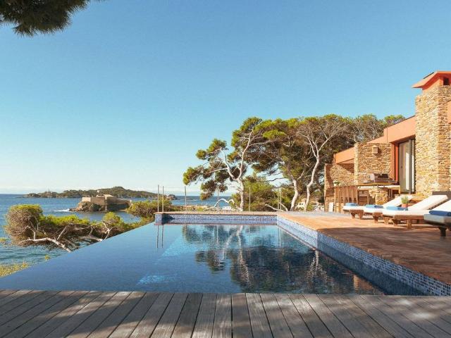 Maison de luxe en location à Hyères, Provence Alpes Côte d'Azur