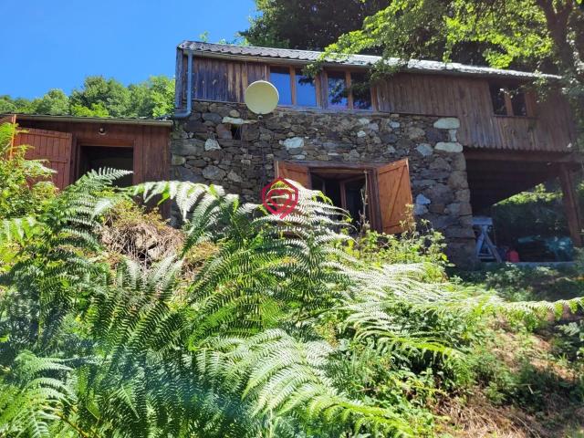 Maison de montagne 80m2, calme, belle vue m² Massat