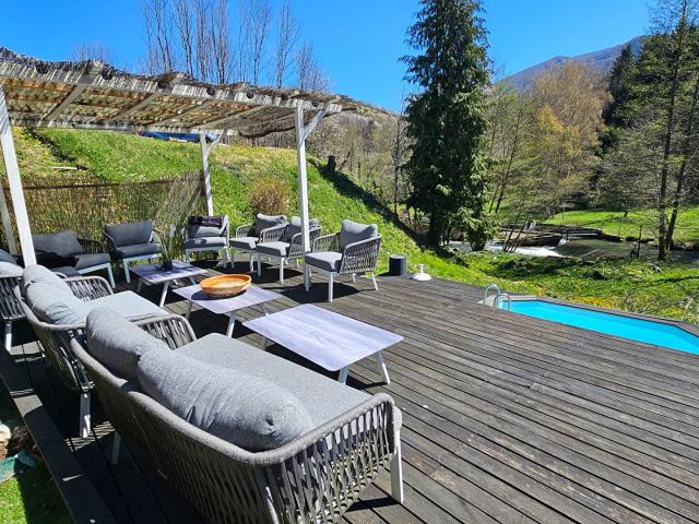 Maison de montagne au bord de l'eau 243m² Montferrier