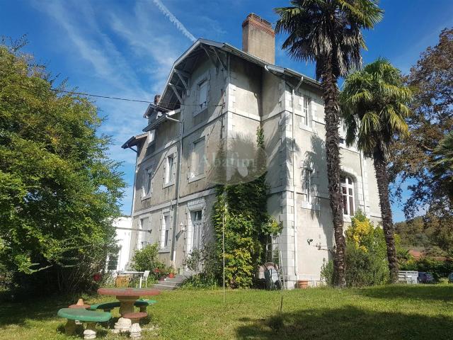 Maison de Maître avec appartement indépendant 284m² Salies de Béarn