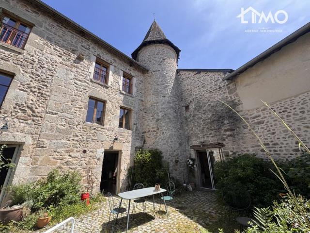 Maison de Maître à Eymoutiers alliant charme et histoire