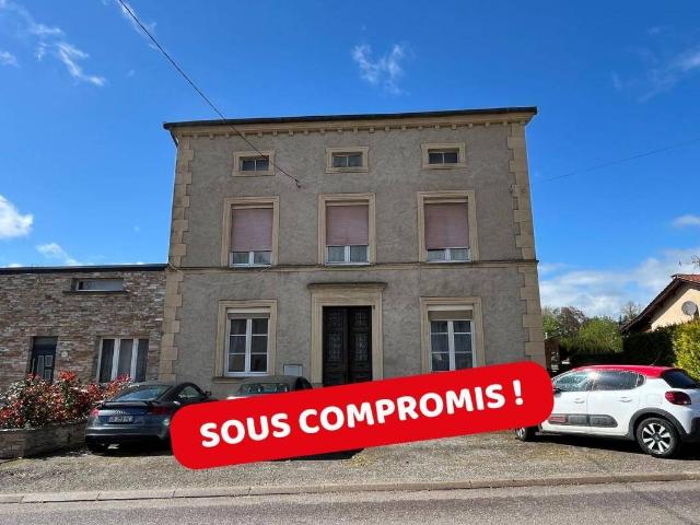 Maison de maître à WALDWISSE à rénover