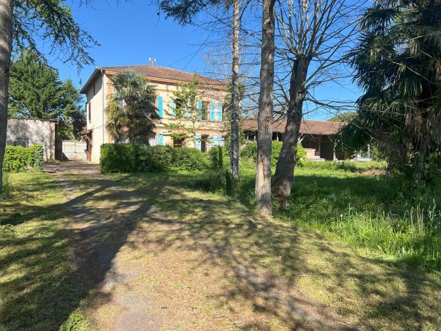 Maison De Maitre, Coeur De Village 187m² Lombez