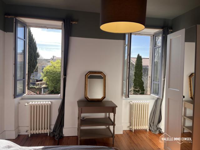Maison de maitre de standing, coeur de ville