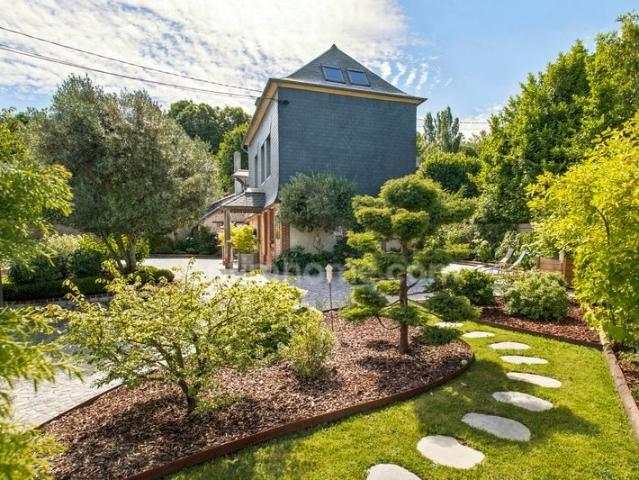Maison de Maître d'Exception – Honfleur Intra Muros – Centre. 158m² Honfleur