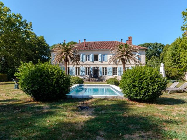 Maison de Maître d'exception Vue Pyrénées Domaine de plu. 700m² Bayonne
