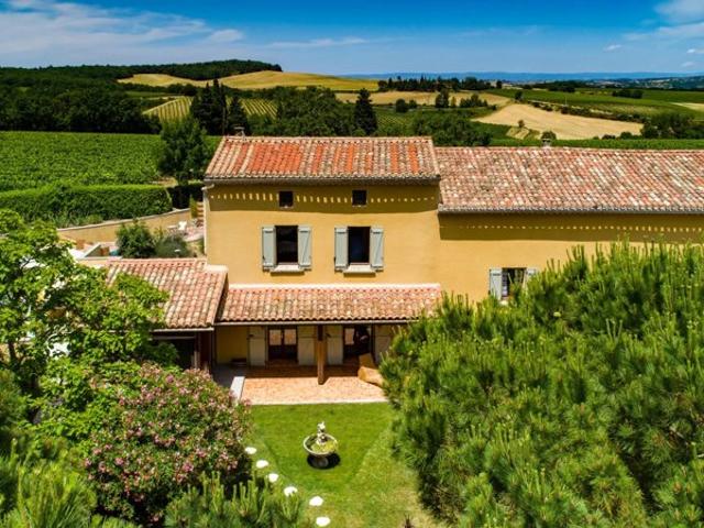 Maison de Maître et Domaine Viticole