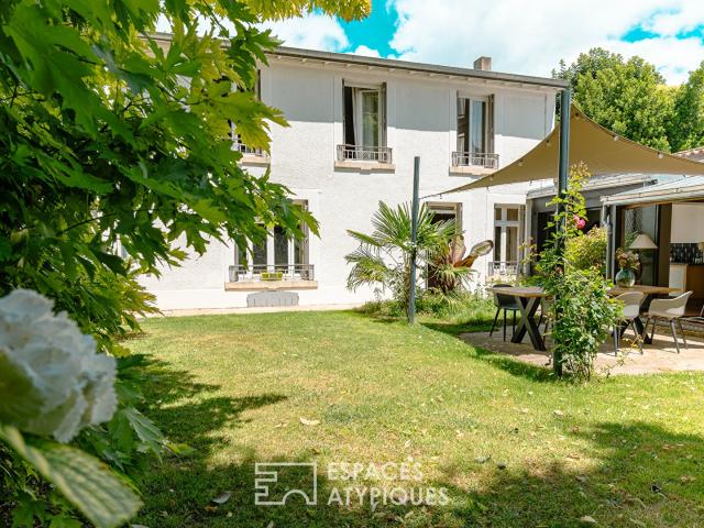 Maison de maître en centre historique 222m² La Rochelle
