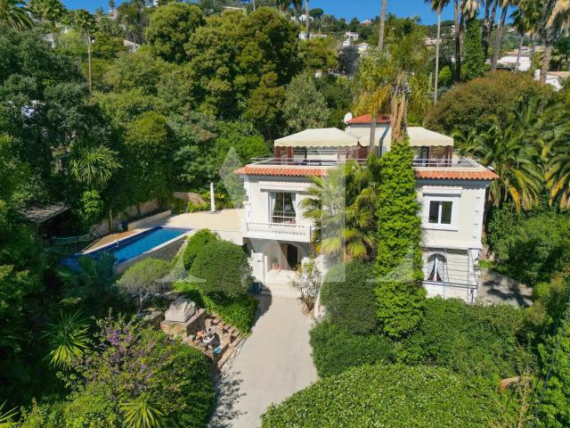 MAISON DE MAITRE LIMITE CANNES