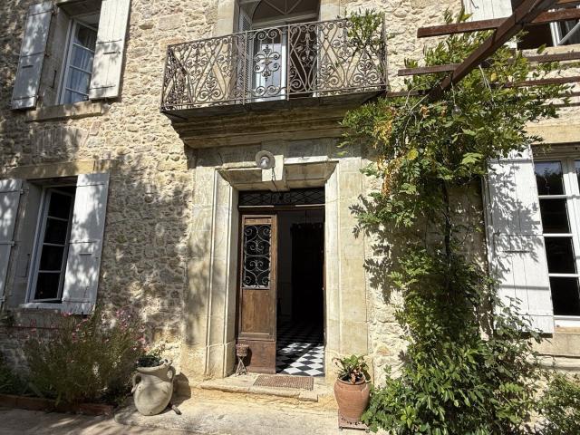 Maison de maître, Parc remarquable et chapelle privée
