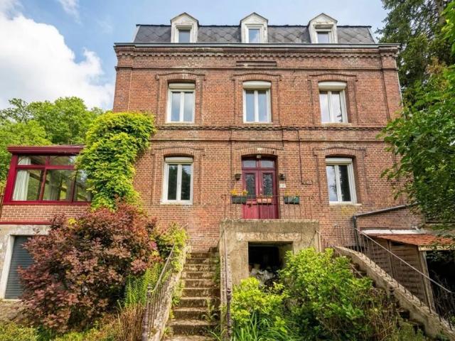 Maison de Maître Roncherolles sur le Vivier 4 Chambres Terrain 1060 m² À Rafraîchir