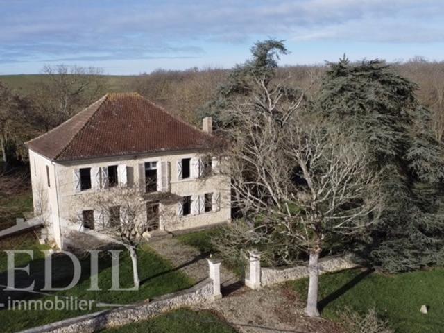 Maison de maitre sur magnifique propriété