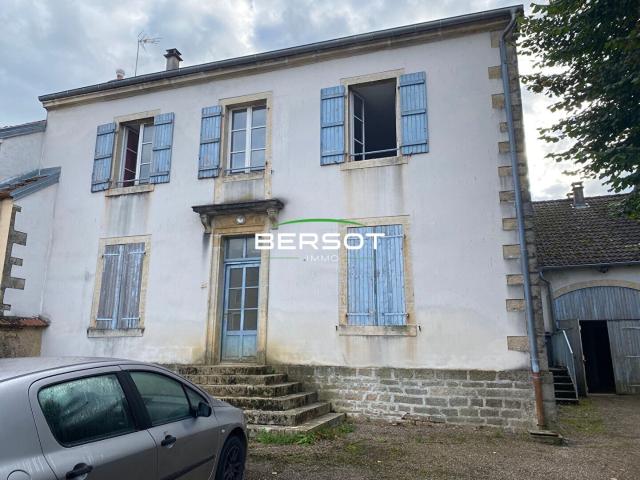 maison de maitre, secteur Combeaufontaine