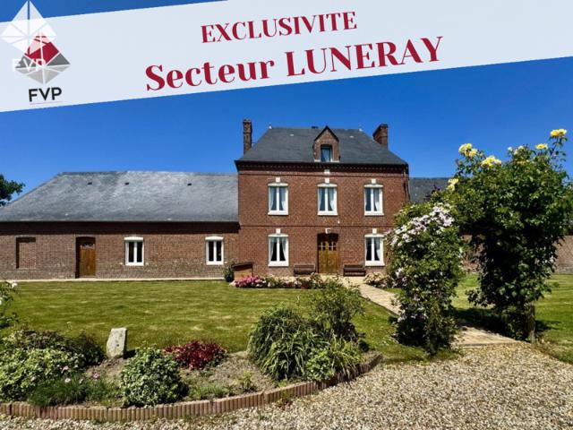 Maison de Maître 166 m2 sur 6.852 m2 de terrain secteur LUNE