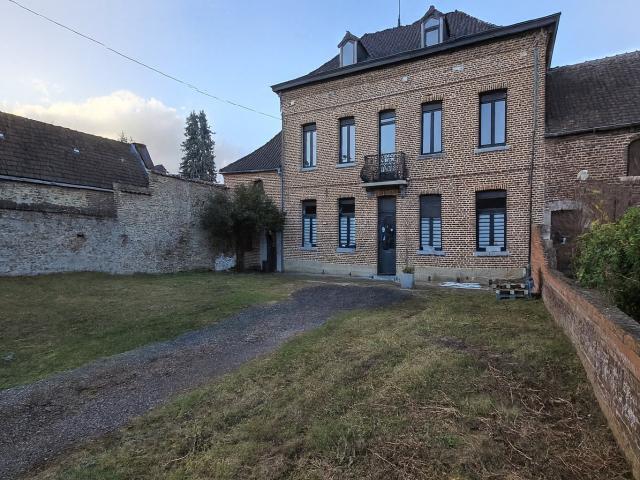 Maison de Maître 184 m2 Hergnies