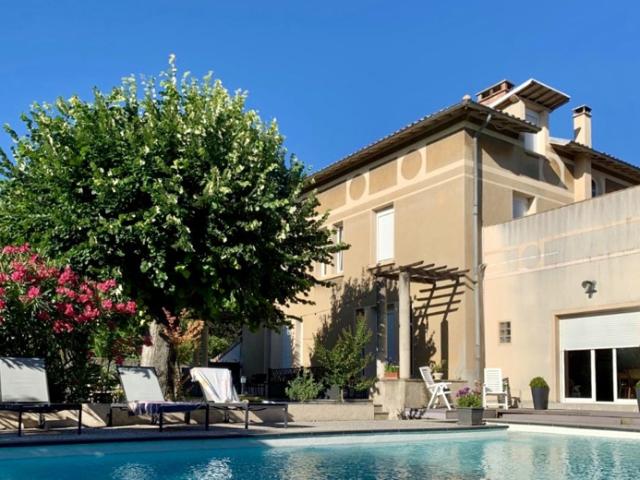 Maison de maître 1907 centre Loriol sur Drôme 330 m2 t