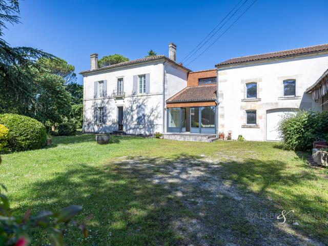 Maison de Maître 230m2 Cherves 16 5mn de Cognac