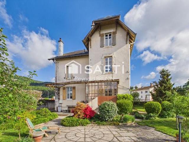 Maison de maître 5 chambres au centre Saint Amé