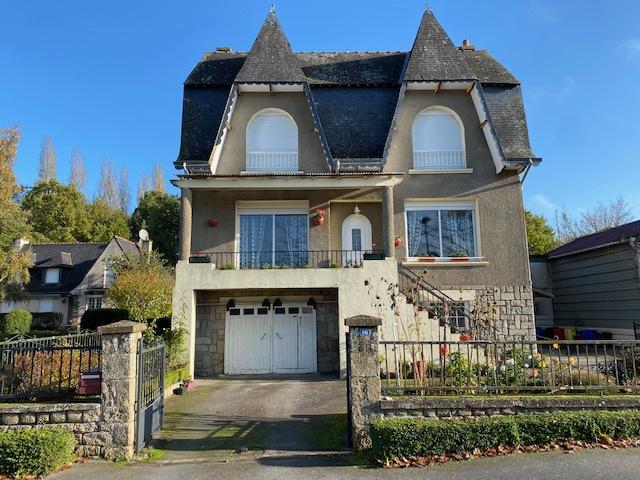 MAISON DE MAITRE