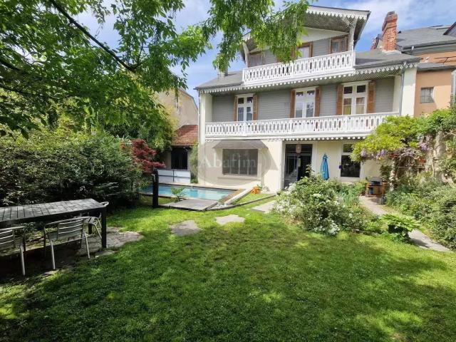 Maison de caractère 217m² Bagnères de Bigorre