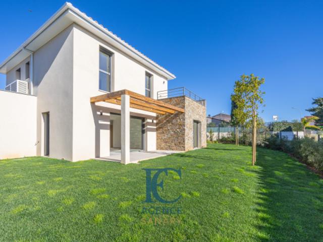 Maison de standing de 115 m2 au calme