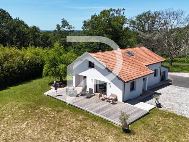 Maison de standing Peyrehorade 5 pièces 165 m² 165m² Peyrehorade