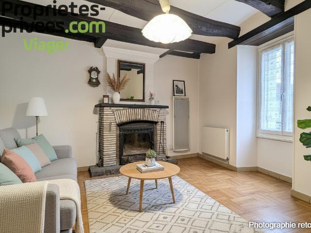 Maison de pays Antogny Le Tillac.Vente à termes libre