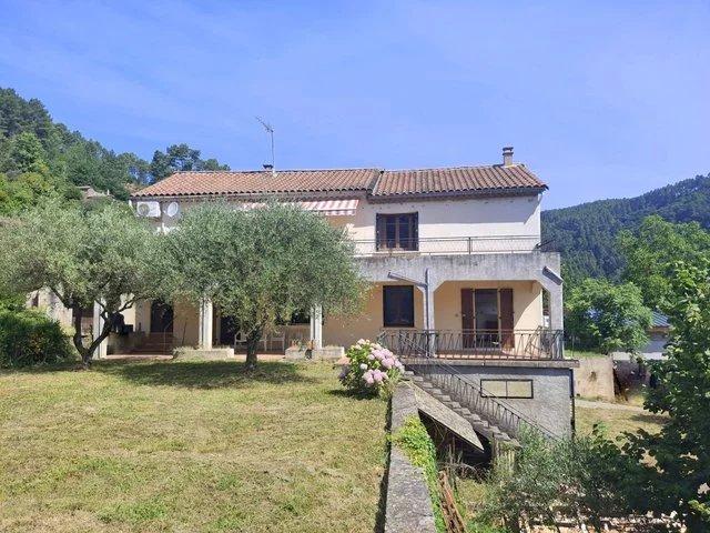 MAISON DE PAYS DEUX LOGEMENTS