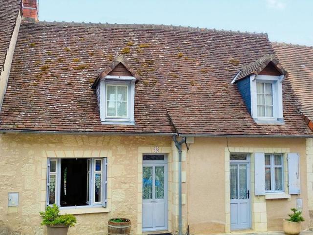 Maison de pays Preuilly Sur Claise 5 pièces jardin et garage