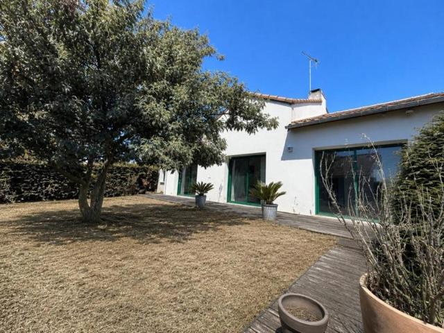 Maison de plain pied 4 chambres: 150m des commerces