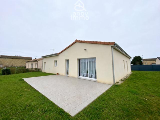 Maison de plain pied 5 pièces 2017 4 chambres Chabournay 86380
