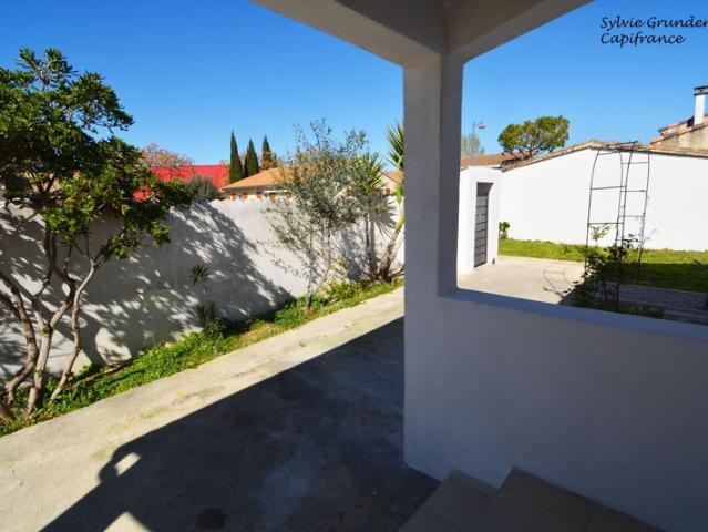 Maison de plain pied 5 pièces avec piscine, St Victoret