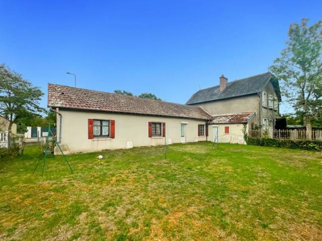 Maison de plain pied 73 m² Chezal Benoît