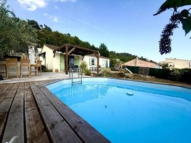 Maison de plain pied 97m ²