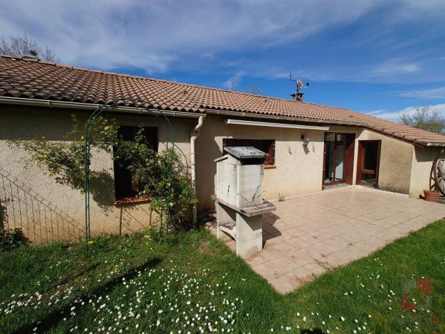 Maison de plain pied 102m² Puy l'Evêque
