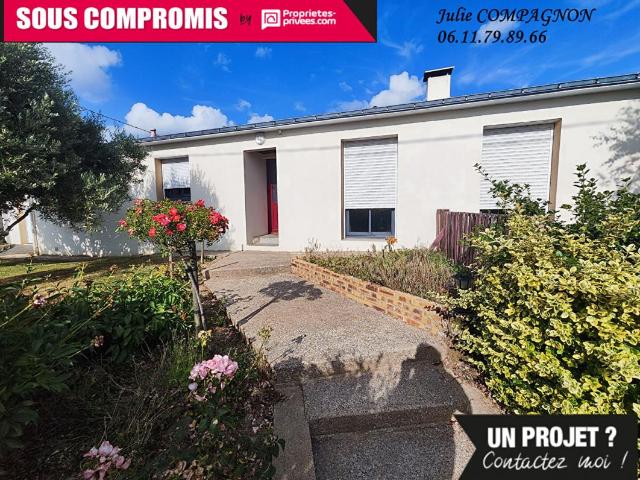 Maison de PLAIN PIED 120 m² 4 CHAMBRES 3 GARAGES ET terrain de 920 m² env