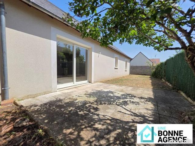 Maison de plain pied – 124 m² – 3 chambres – Garage et Jardin