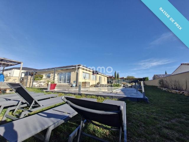 Maison de plain pied 200 m² – Piscine – Carcassonne