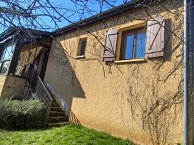 MAISON DE PLAIN PIED 2 CHAMBRES LUMINEUSE EN TRES BON ETA