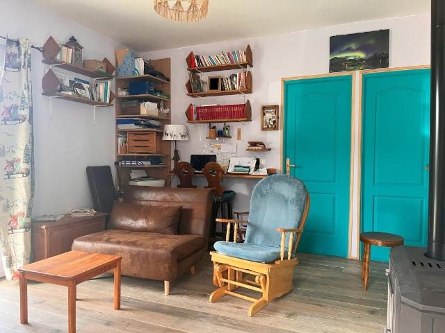 Maison de plain pied 2 chambres, une Exclusivité OPRI Roch'immob