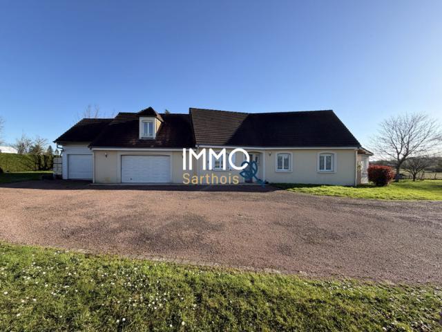 Maison de plain pied – 3 chambres – Terrain de 3 957 m²