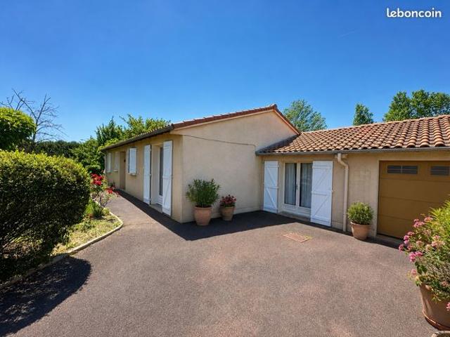 Maison de Plain pied T5 garage et jardin CORPORAL