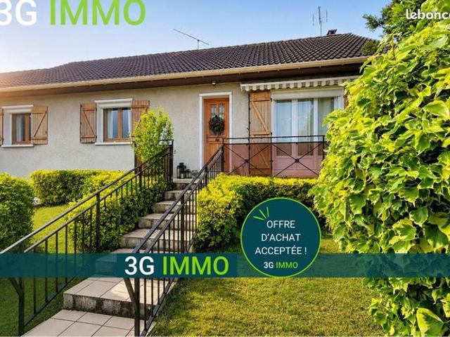 Maison de plain pied | Terrasse et jardin | Quartier calme à Issou