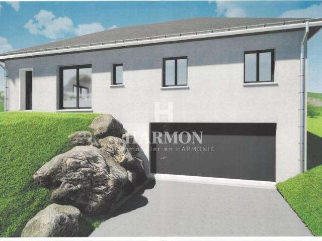 Maison de plain pied à personnaliser avec beau potentiel