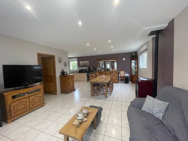MAISON DE PLAIN PIED A PLEDRAN