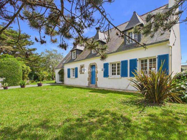 Maison de plain pied à Plomeur La Torche 8 pièce s 180 m2